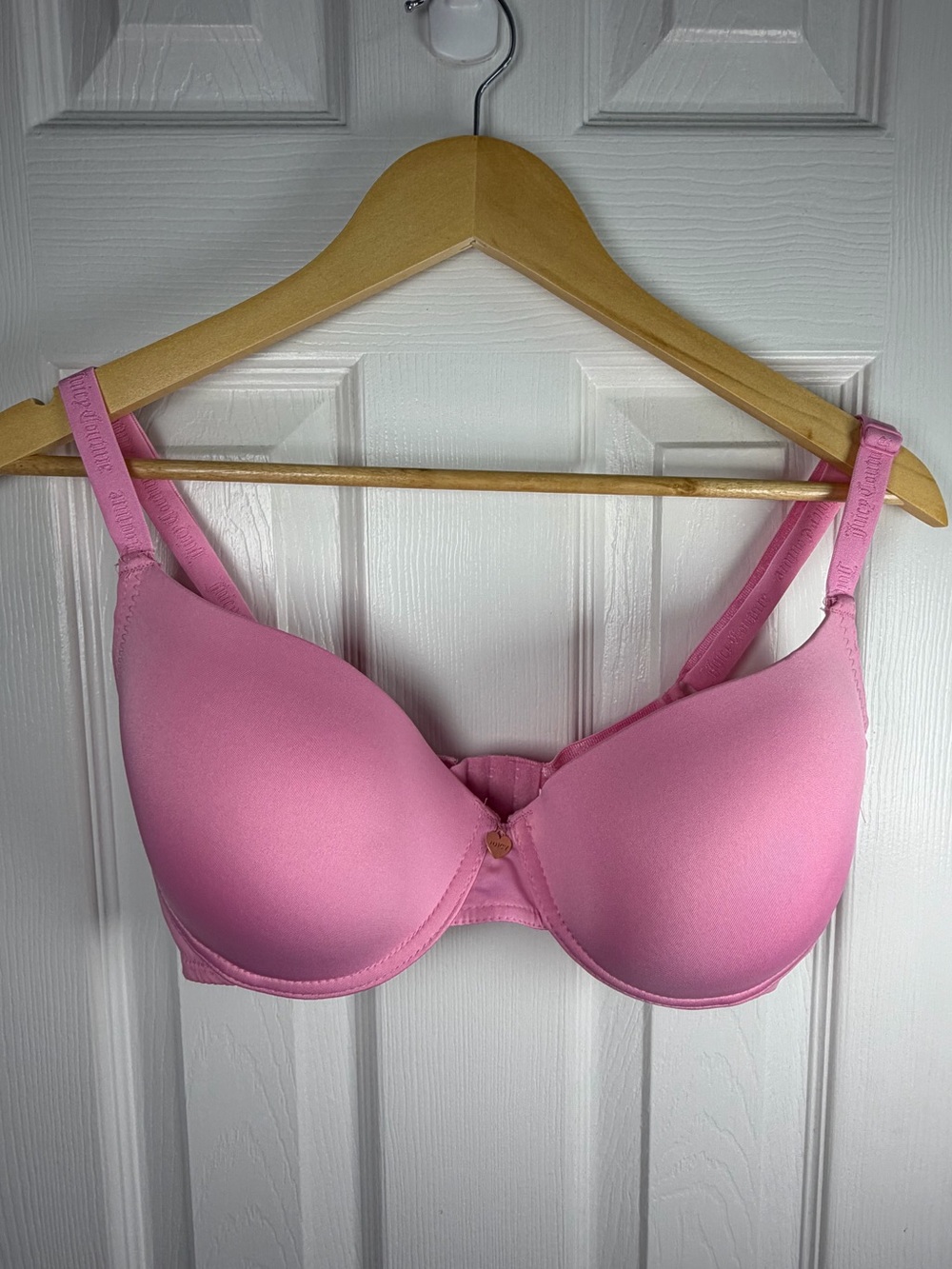Juicy Couture Bubblegum Pink Bra 36D Padded Underwire Seamless T-Shirt Y2K